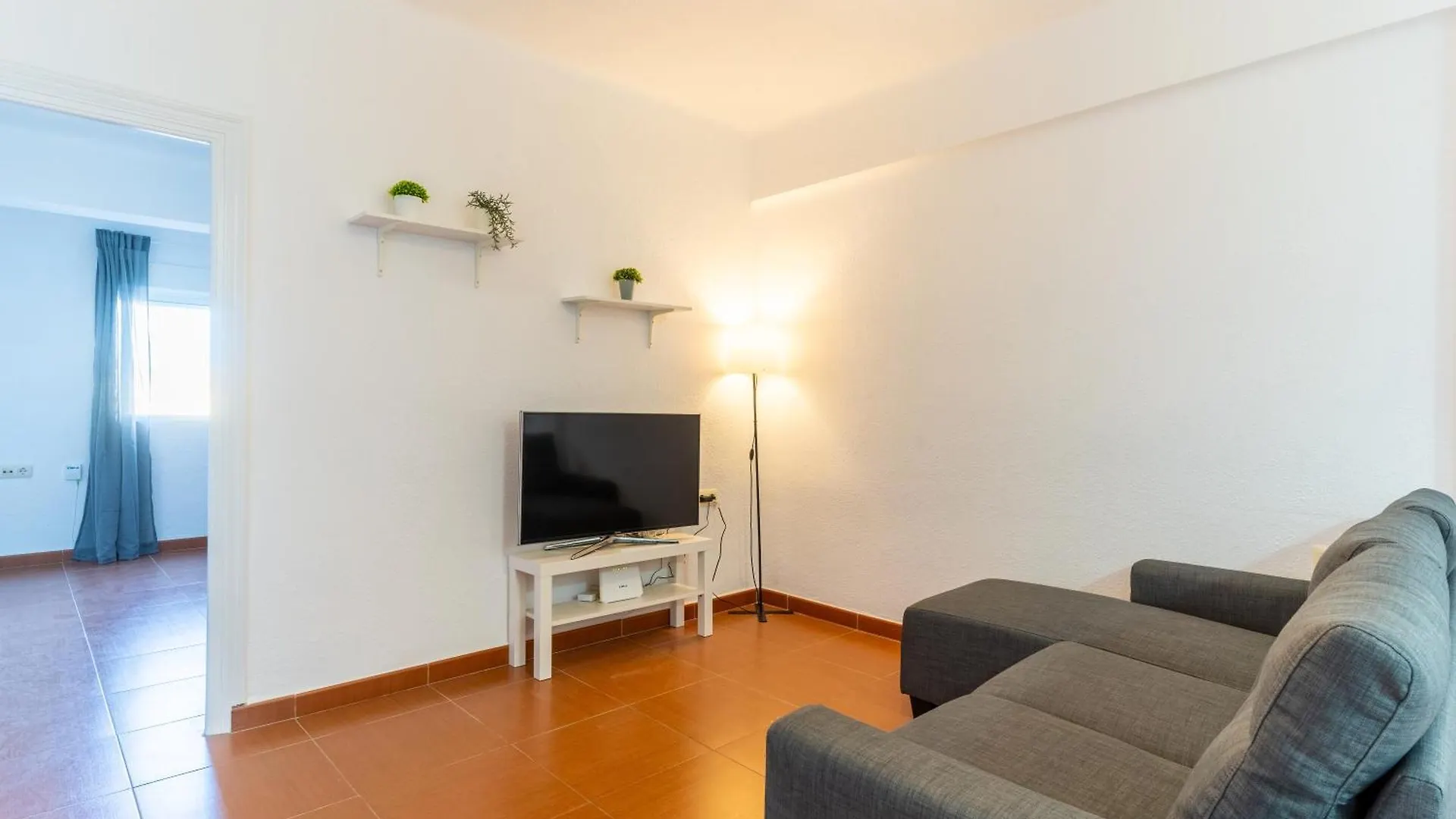 Apartment Trendyhomes Palmeral: Playa A 1 Minuto Almeria Spain