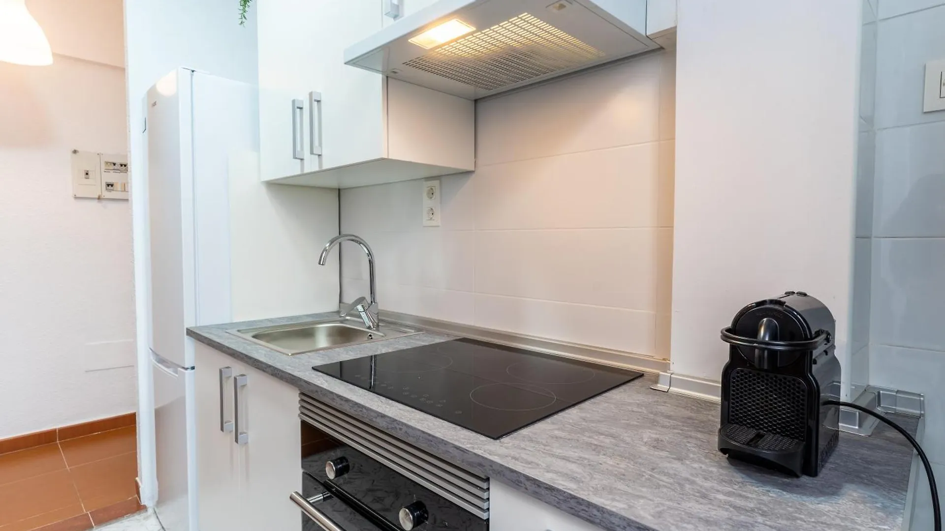 Trendyhomes Palmeral: Playa A 1 Minuto Almeria Apartment